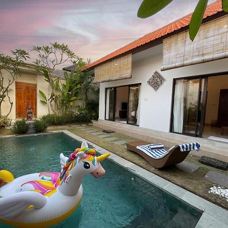 Villa Sinergi 2Br Tranquil Villa In Seminyak エクステリア 写真